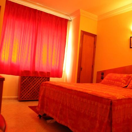 Hotel Relais Ras El Maa Ifrane  Eksteriør billede