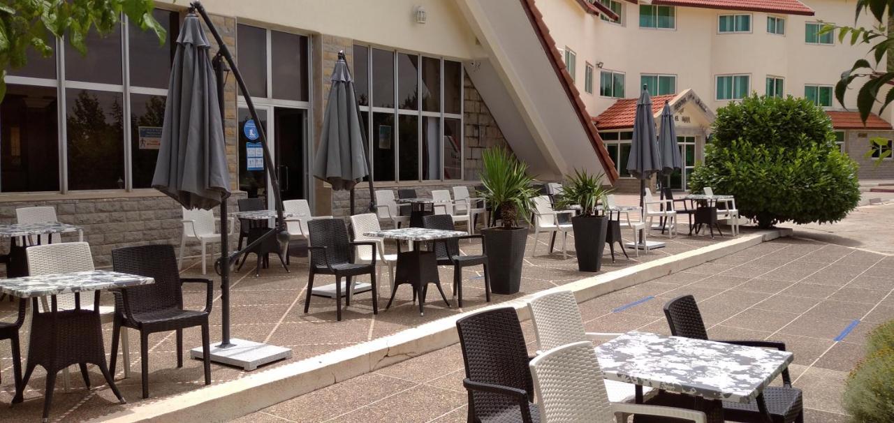 Hotel Relais Ras El Maa Ifrane  Eksteriør billede