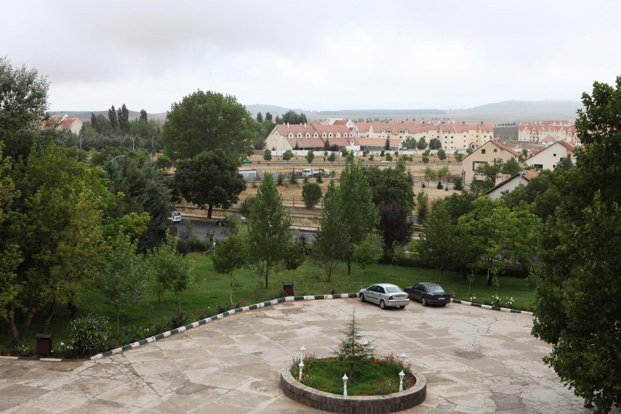Hotel Relais Ras El Maa Ifrane  Eksteriør billede